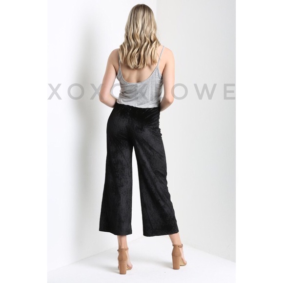 POL Black Velvet Flare Pants Holidays Christmas - Picture 5 of 8